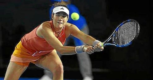 Muguruza cayó ante Barbora Strycova en Australia. Muguruza cayó ante Barbora Strycova en Australia.