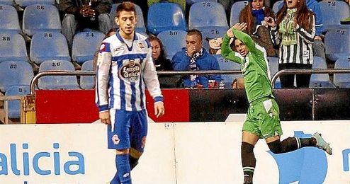 Rubén Castro celebra un gol en Riazor. Rubén Castro celebra un gol en Riazor.