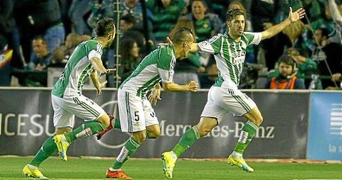 Cejudo celebra su gol al Real Madrid. Cejudo celebra su gol al Real Madrid.