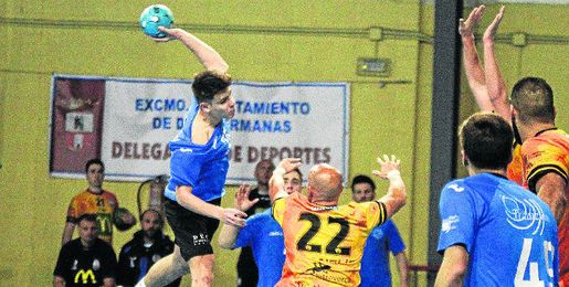 Lance del partido disputado por el Balonmano Montequinto. Lance del partido disputado por el Balonmano Montequinto.