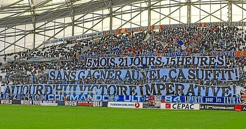 Imagen de la pancarta en el Velodrome. Imagen de la pancarta en el Velodrome.