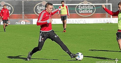 Aspas durante un entrenamiento Aspas durante un entrenamiento