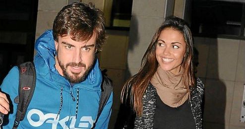 En la imagen, el piloto Fernando Alonso y la presentadora Lara Álvarez. En la imagen, el piloto Fernando Alonso y la presentadora Lara Álvarez.