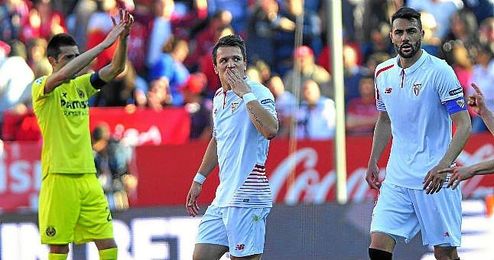 Konoplyanka hizo el tercer tanto del Sevilla, de bella factura. Konoplyanka hizo el tercer tanto del Sevilla, de bella factura.