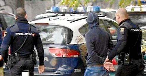 Los hechos sucedieron durante la madrugada del pasado día 26 de febrero. Los hechos sucedieron durante la madrugada del pasado día 26 de febrero.