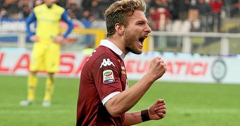 Immobile celebra un tanto. Immobile celebra un tanto.