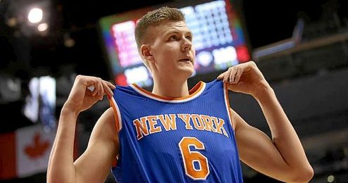 Kristaps Porzingis sigue brillando en su primera temporada en la NBA. Kristaps Porzingis sigue brillando en su primera temporada en la NBA.