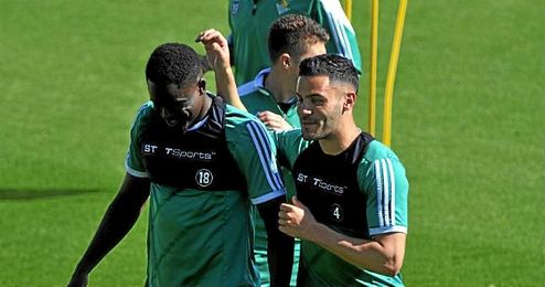Bruno, junto a N´Diaye, en una sesión. Bruno, junto a N´Diaye, en una sesión.