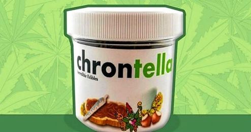 Imagen del bote de 300 mg de Chrontella. Imagen del bote de 300 mg de Chrontella.