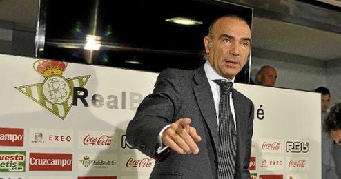 Luis Oliver, ex consejero deportivo del Betis. Luis Oliver, ex consejero deportivo del Betis.