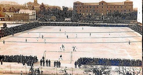 Imagen de la eliminatoria de 1921, que se jugó íntegramente en Madrid y que el Sevilla perdió en los despachos. Imagen de la eliminatoria de 1921, que se jugó íntegramente en Madrid y que el Sevilla perdió en los despachos.