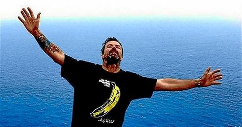 Con esta fotografía celebraba Pau Donés la superación del cáncer. Con esta fotografía celebraba Pau Donés la superación del cáncer.
