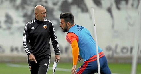 Ayestarán, en un entrenamiento che. Ayestarán, en un entrenamiento che.