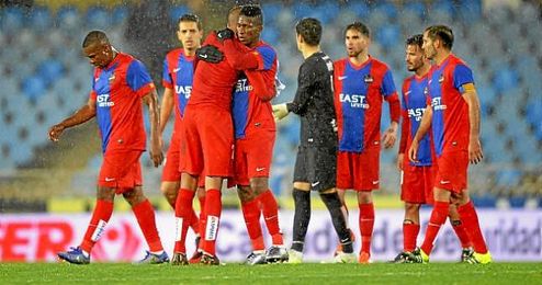 Verza y Feddal cumplen partido de sanción. Verza y Feddal cumplen partido de sanción.