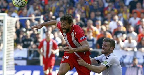 La derrota en Valencia aleja la quinta plaza. La derrota en Valencia aleja la quinta plaza.