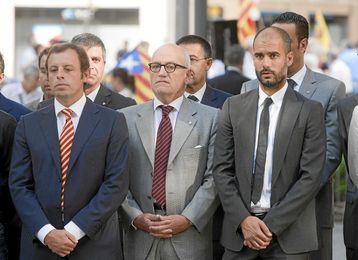Los expresidentes Rosell, Vilarruvi y el exentrenador Guardiola. Los expresidentes Rosell, Vilarruvi y el exentrenador Guardiola.