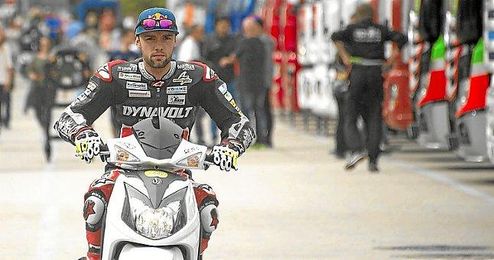 Folger en el paddock de Jerez Folger en el paddock de Jerez