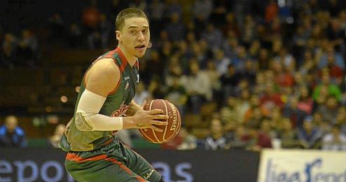 Scott Bamforth, durante un partido con el CB Sevilla. Scott Bamforth, durante un partido con el CB Sevilla.