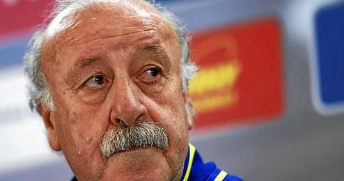 Del Bosque, seleccionador nacional español. Del Bosque, seleccionador nacional español.