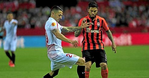 El brasileño Marlos, durante el Sevilla-Shakhtar disputado en el Sánchez Pizjuán. El brasileño Marlos, durante el Sevilla-Shakhtar disputado en el Sánchez Pizjuán.