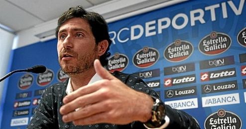 Víctor Sánchez en rueda de prensa. Víctor Sánchez en rueda de prensa.