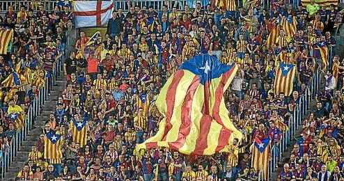 Imagen de esteladas en la final de Copa entre Athletic-Barça. Imagen de esteladas en la final de Copa entre Athletic-Barça.