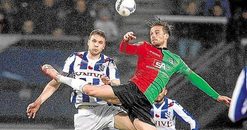 Christian Santos gusta mucho en el Betis. Christian Santos gusta mucho en el Betis.