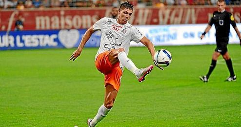 Jonas Martin controla un balón en un partido con el Montpellier. Jonas Martin controla un balón en un partido con el Montpellier.