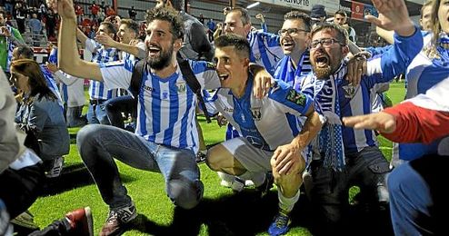 La afición del Leganés celebró con la plantilla el ascenso a Primera. La afición del Leganés celebró con la plantilla el ascenso a Primera.