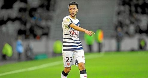 Ounas, durante un partido con el Girondins. Ounas, durante un partido con el Girondins.