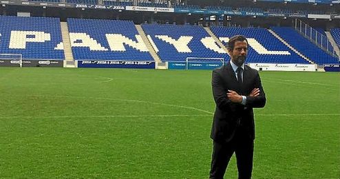"Tengo memoria histórica del fútbol y el Espanyol reúne las condiciones perfectas", ha comentado. "Tengo memoria histórica del fútbol y el Espanyol reúne las condiciones perfectas", ha comentado.