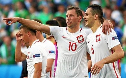 Suiza será el rival de Polonia en octavos. Suiza será el rival de Polonia en octavos.