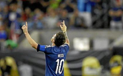 Messi encabeza la lista de goleadores de su selección. Messi encabeza la lista de goleadores de su selección.
