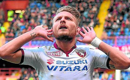 La Lazio ofrece nueve millones por el traspaso o una cesión con obligación de compra de 11 kilos. La Lazio ofrece nueve millones por el traspaso o una cesión con obligación de compra de 11 kilos.