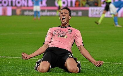 Franco Vázquez celebra un gol con el Palermo. Franco Vázquez celebra un gol con el Palermo.