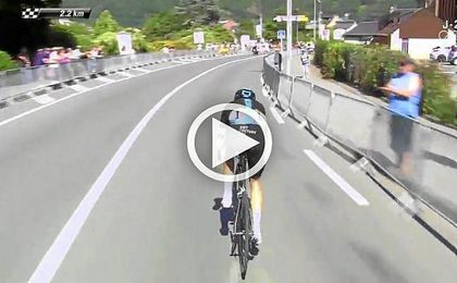 El español Alberto Contador (Tinkoff) volvió a perder tiempo con los favoritos. El español Alberto Contador (Tinkoff) volvió a perder tiempo con los favoritos.