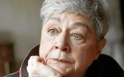 La actriz se casó con Fernán Gómez en el año 2000 y trabajó a sus órdenes en películas como ´Mambrú se fue a la guerra´ o ´El viaje a ninguna parte´. La actriz se casó con Fernán Gómez en el año 2000 y trabajó a sus órdenes en películas como ´Mambrú se fue a la guerra´ o ´El viaje a ninguna parte´.