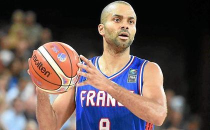 Francia está en el Grupo A junto con Estados Unidos, Serbia, Australia, China y Venezuela. Francia está en el Grupo A junto con Estados Unidos, Serbia, Australia, China y Venezuela.