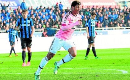Lemina durante un partido con la camiseta de la Juventus. Lemina durante un partido con la camiseta de la Juventus.