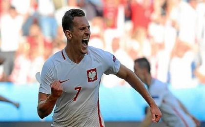 Arek Milik en un encuentro de la pasada Eurocopa. Arek Milik en un encuentro de la pasada Eurocopa.