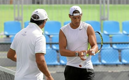 Entrenamiento de Rafa Nadal en el parque olímpico. Entrenamiento de Rafa Nadal en el parque olímpico.