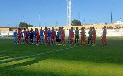 Jorge Carrascal debutó con el conjunto blanquirrojo. Jorge Carrascal debutó con el conjunto blanquirrojo.