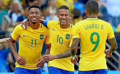 Neymar dirigió la victoria de Brasil ante Honduras. Neymar dirigió la victoria de Brasil ante Honduras.