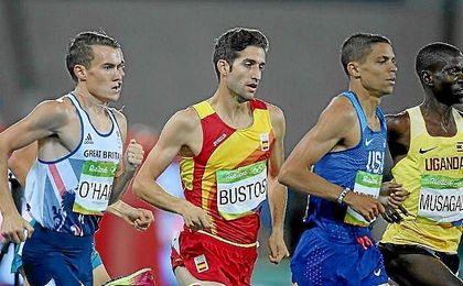 Bustos, durante la final de 1500 metros en Río. Bustos, durante la final de 1500 metros en Río.