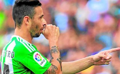 El canario dedicó sus goles en el Camp Nou a su hijo Kilian, nacido hace apenas unos días. El canario dedicó sus goles en el Camp Nou a su hijo Kilian, nacido hace apenas unos días.