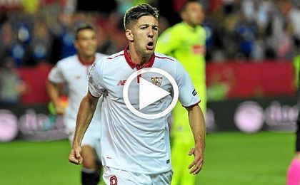 Luciano Vietto, autor de dos de los seis goles del Sevilla ante el Espanyol. Luciano Vietto, autor de dos de los seis goles del Sevilla ante el Espanyol.
