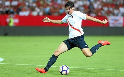 Carlos Fernández ya ha anotado un gol este curso en el filial. Carlos Fernández ya ha anotado un gol este curso en el filial.