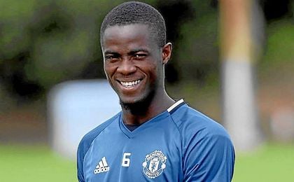 Eric Bailly, en un entrenamiento del United. Eric Bailly, en un entrenamiento del United.