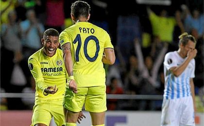 Los goles de Pato y Dos Santos dieron la vicotoria al ´submarino amarillo´. Los goles de Pato y Dos Santos dieron la vicotoria al ´submarino amarillo´.