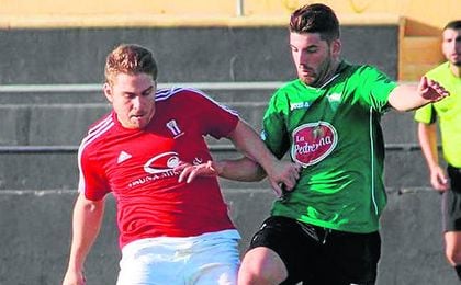 Lance del Osuna-Pedrera de la primera jornada. Lance del Osuna-Pedrera de la primera jornada.